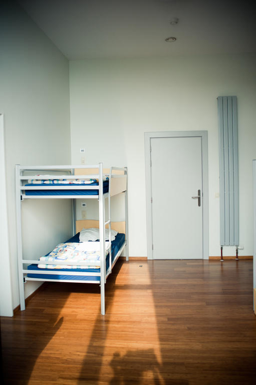 Auberge De Jeunesse De Namur Habitación foto