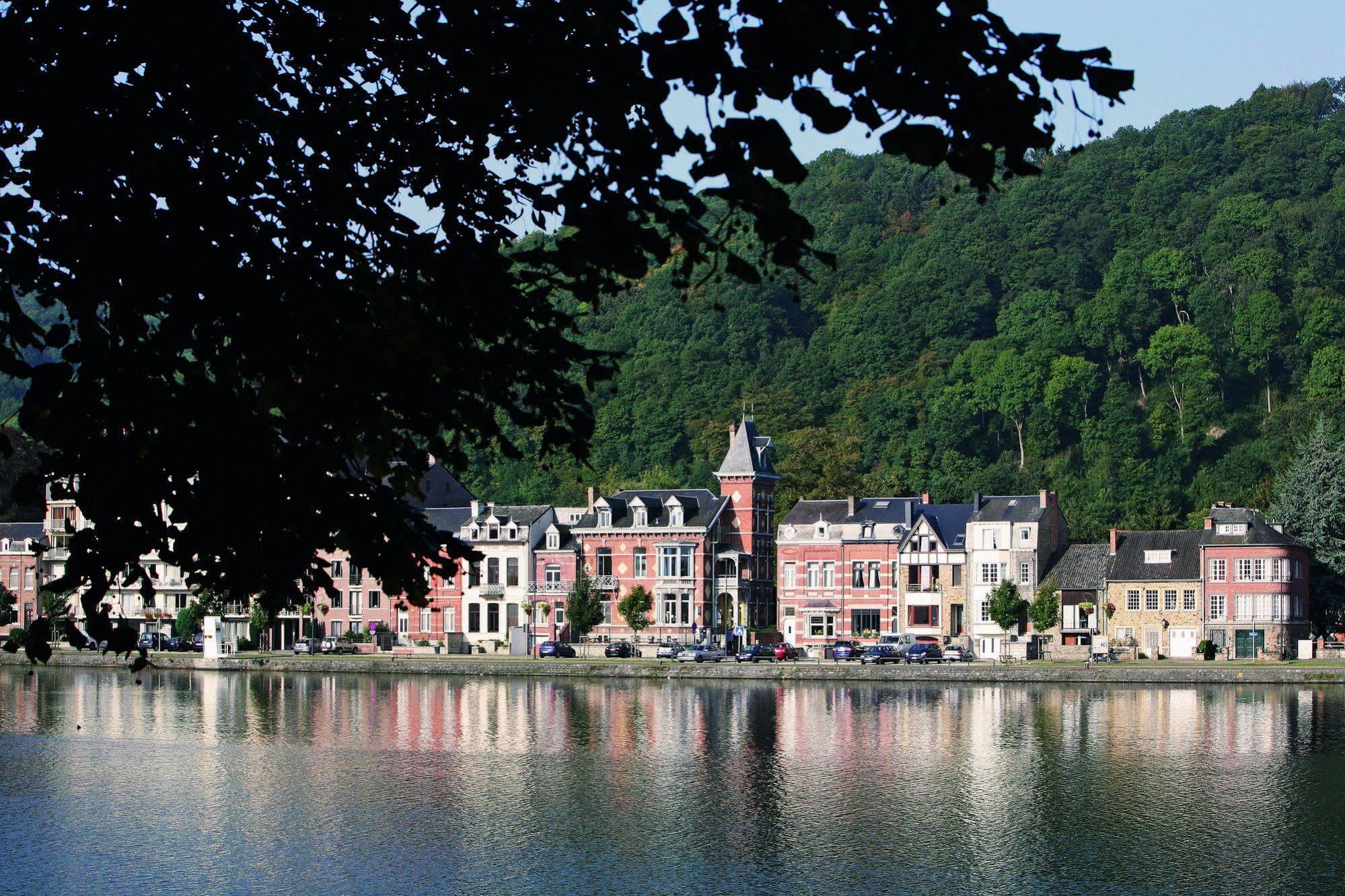 Auberge De Jeunesse De Namur Exterior foto