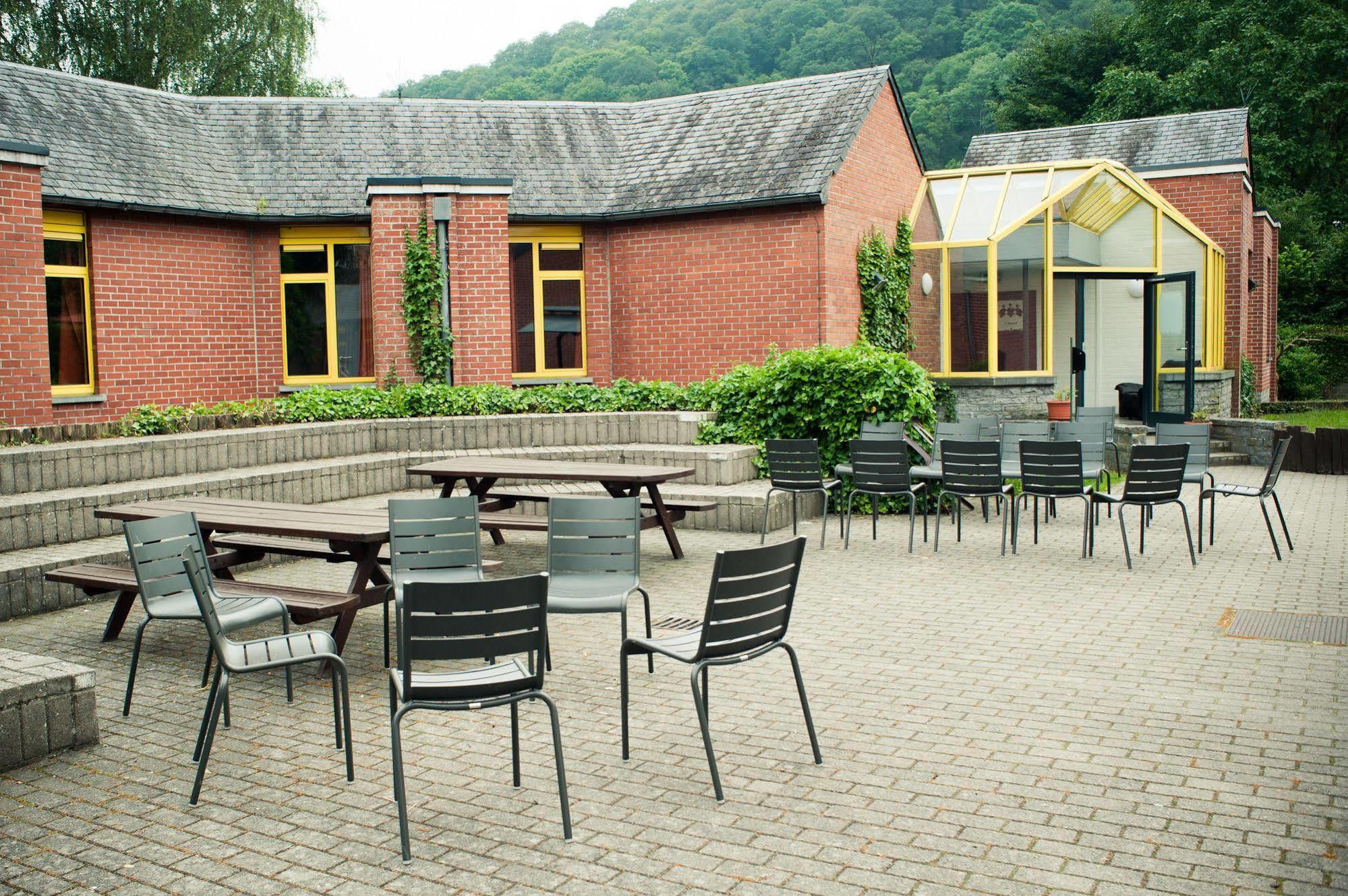 Auberge De Jeunesse De Namur Exterior foto