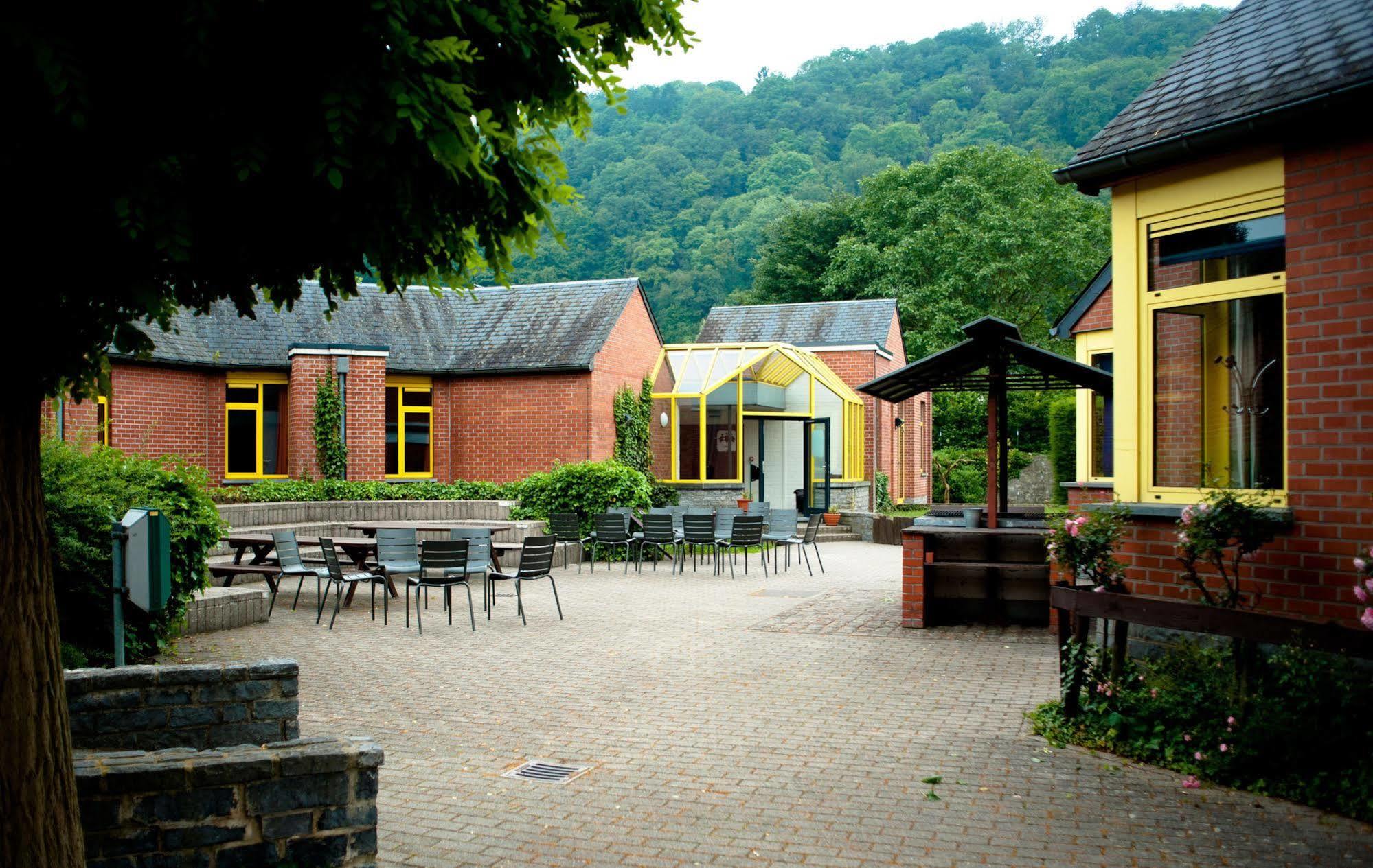 Auberge De Jeunesse De Namur Exterior foto
